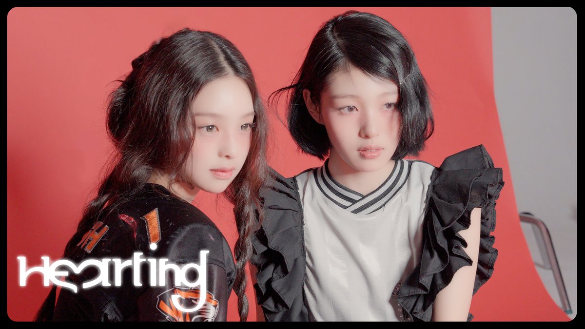 atheart_titan's tweet photo. [📹]

[Hearting] 우리는 환상의 짝꿍 귀욤즈👭 | BEAUTY+ Magazine Behind

🔗 https://t.co/KI9A42Timj

#AtHeart #앳하트 #エトハート https://t.co/zrHwKaRO9k