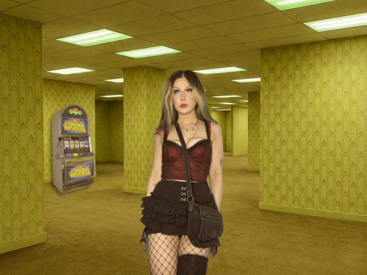 tocophobia's tweet photo. there is gambling in the backrooms. never kill yourself https://t.co/FsOQNSiEoU