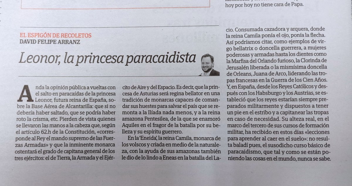 Joralon75's tweet photo. #ElEspigónDeRecoletos el imprescindible del viernes en @nortecastilla por el gran @dfarranz hoy con el salto en paracaídas de la princesa. https://t.co/RT6FUSIFky
