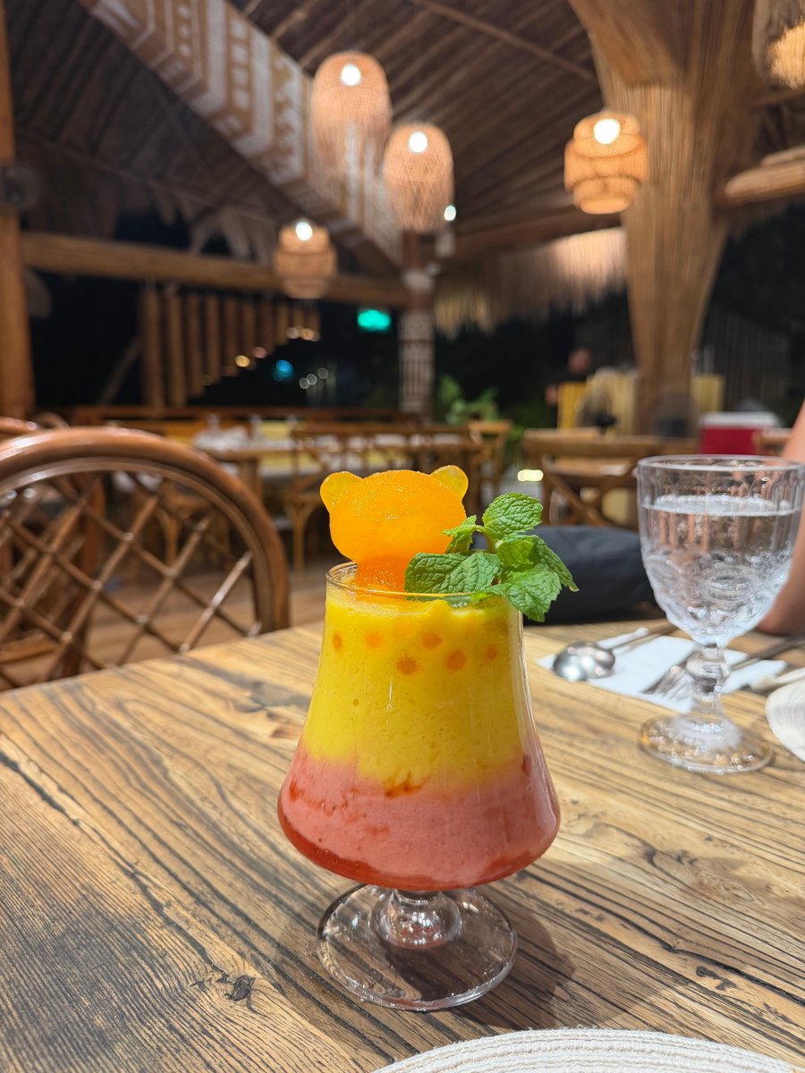 sbPsalm28_7's tweet photo. Beautiful restaurant in Bohol. The food is good too. 😊 https://t.co/Q8RG0v5IgD