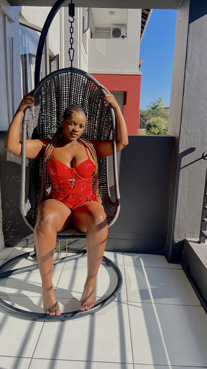 Princess24th's tweet photo. Sexy Red Set❤️‍🔥🍒

Got it from @Vanilla_Unicor https://t.co/bUuCeTmUX0