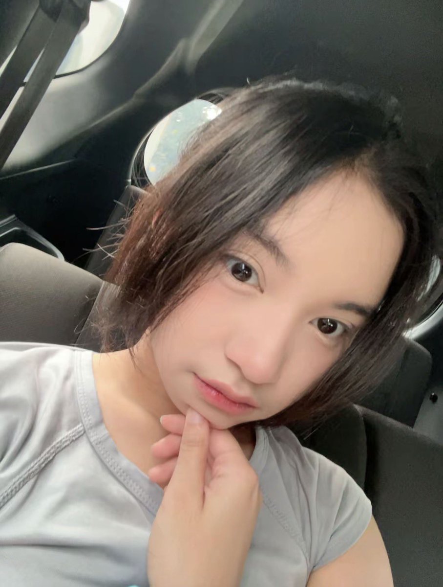 intanium_ofc's tweet photo. NUR INTANNNN SO PRETTY 💗

[Nur Intan TikTok Story] https://t.co/MfWTHXuwZ9