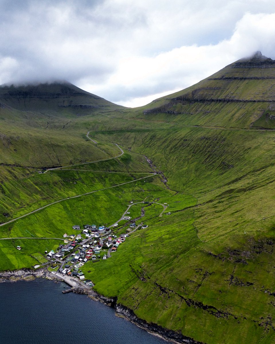 hikingview's tweet photo. Funningur on Faroe Islands 🇫🇴 https://t.co/grNno1c2YY