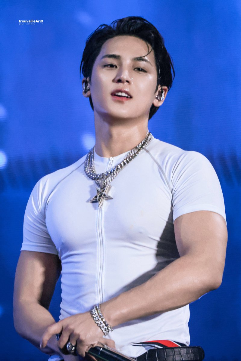 Ari0_46's tweet photo. 260531 ASIATOP MUSIC FESTIVAL

#민규 #MINGYU #세븐틴 #SEVENTEEN   
@pledis_17 https://t.co/bIXSylvnvW