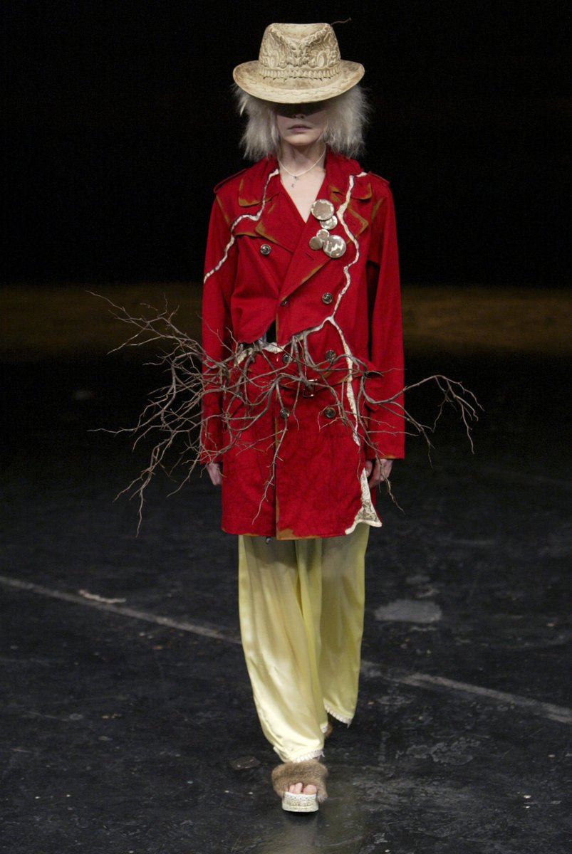 ryvnlovve's tweet photo. Undercover S/S 2005 https://t.co/NOCfK9SIgd
