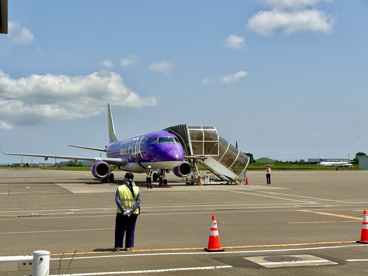 okadama_airport's tweet photo. ✈️ 祝！FDA 札幌丘珠空港就航10周年！ 🎉

6月4日をもちまして、FDA（フジドリームエアラインズ）が札幌丘珠空港へ就航してから10周年を迎えました！
FDAは、名古屋（小牧）、静岡、松本へ夏ダイヤ期間中は毎日運航しております。
ぜひFDAをご利用いただき、各地へお出かけしてみてはいかがでしょうか https://t.co/AGlqhP8W4u
