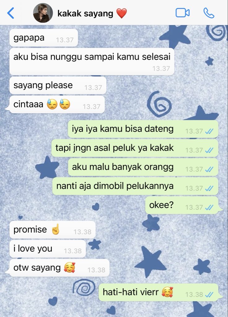 ashenfloraa's tweet photo. dah bucin lagi https://t.co/5dA2F742v2