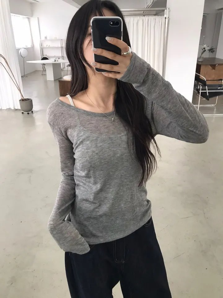 eeoyuni's tweet photo. 여름에도 긴팔만 찾는 사람의 위시 https://t.co/vrAUUcw1IL