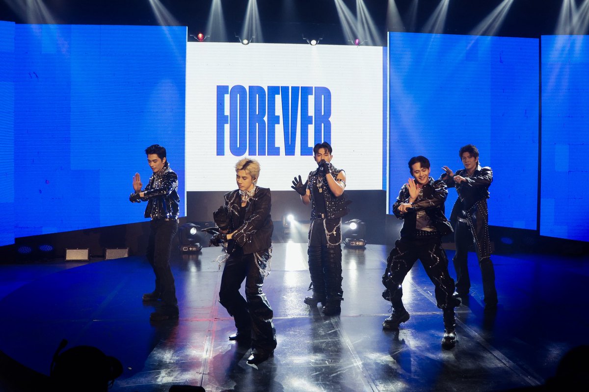 bgyo_ph's tweet photo. Forever grateful to our @itsshowtimena family at sa Madlang Pipol!

Stream, save, and share our newest EP, BGYO ‘On Demand’!
🔗 https://t.co/Z2q23qiqsV 

BGYO ON DEMAND SHOWTIME
#BGYO #BGYO_OnDemandEPLaunch #BGYO_OnDemandEP #ItsShowtime #ShowtimeMasayaJune https://t.co/iBoyIVagYm