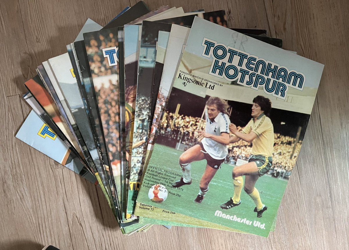 No1THFCProgs's tweet photo. Spurs Fan Fathers Day Idea - With over 26,000 programmes I can supply most seasons Tottenham home games from 1961/2 in a binder for a present. How about a present for year person born or season watched first game. £30 plus £6 UK delivery. All proceeds donated to @Legend_on_Bench https://t.co/8peM2Yfx7G