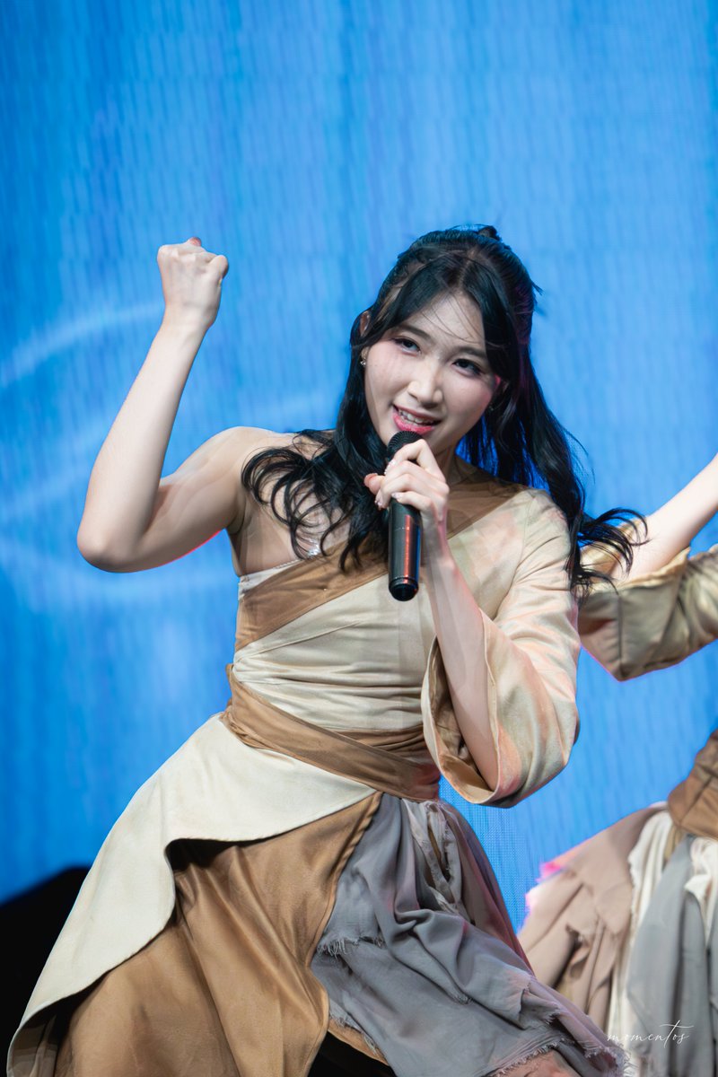 aji2007's tweet photo. levi lepi @Levi_JKT48 
#LeVriday https://t.co/zT4frOqUfc