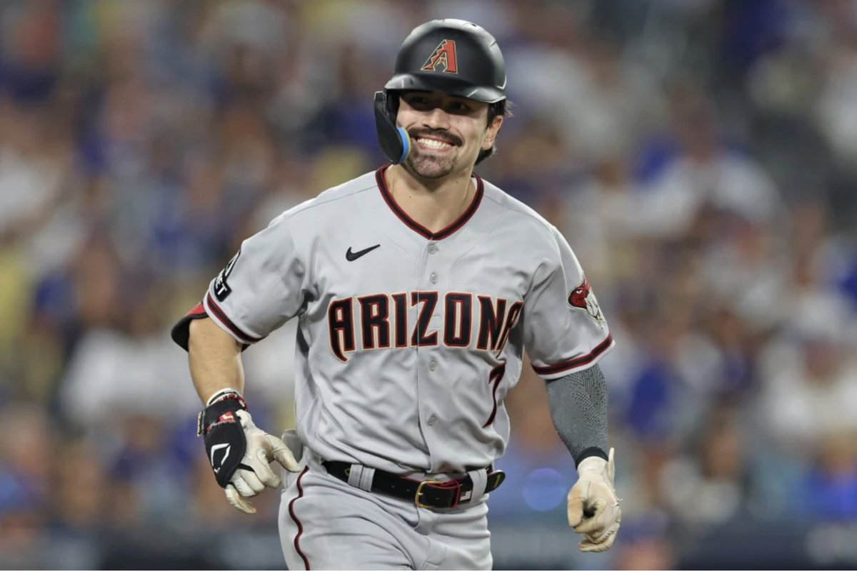RocketPickz's tweet photo. June 4th Full Recap 🚀

Corbin Carroll O 1.5 HRR (-130)✅
Caitlin Clarke O 8.5 Assists (+100)🪝
Olivia Miles U 25.5 PRA (-108)❌
(-0.73u)

Late Corbin add saves us some coin. ends with 5 HRR.

CC was looking good, but a lot of her late chances to cash ended up being fouls so we end up hooking.

Then there is Olivia who made us look silly by quadrupling her season total of made threes in one game.