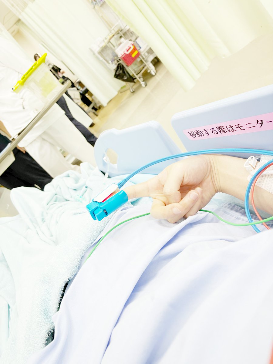 However_CH's tweet photo. 昨日、配信中に
急に目が見えなくなりました。

「脳梗塞」の疑い。

検査次第ですが、
ごめん……今から入院します。 https://t.co/2g4ZrJiCNt