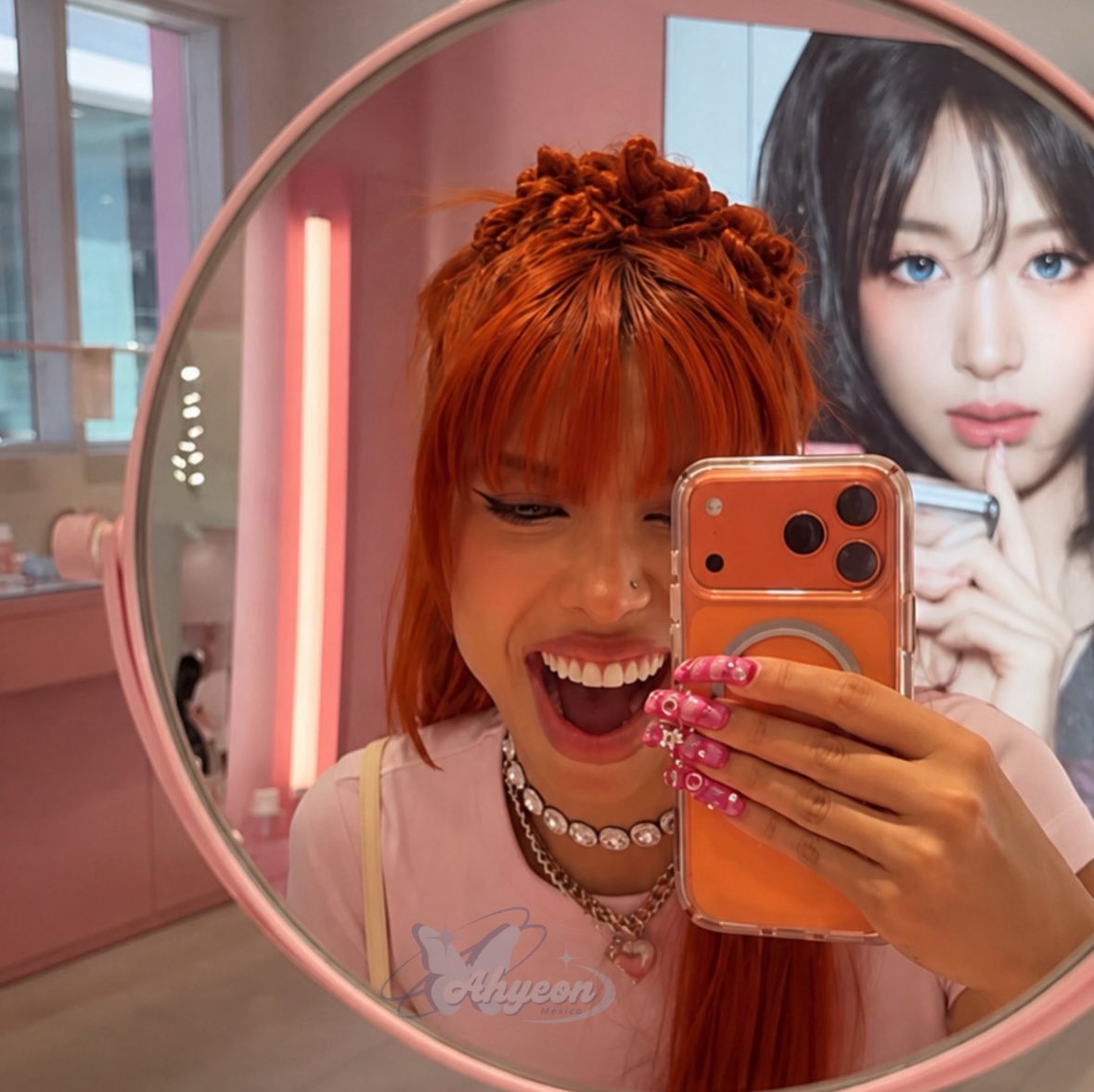 Ahyeonschart's tweet photo. BABYMONSTER’s #AHYEON was posted by popular Mexican singer and influencer Yeri Mua. She posted a stunning mirror selfie inside a Banila Co store with Ahyeon’s poster displayed behind her.

#정아현 #アヒョン #BABYMONSTER https://t.co/RHBJeYOP7V