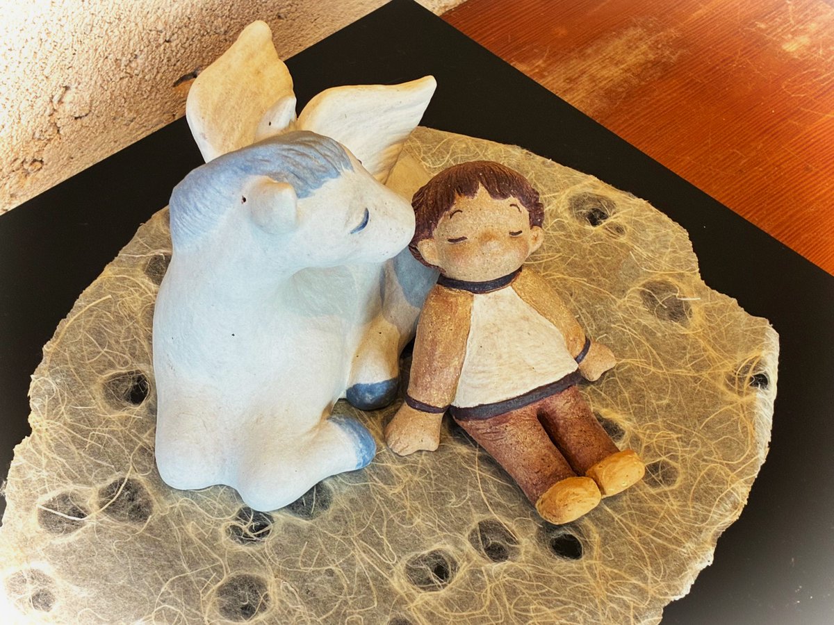 kanansgallery's tweet photo. ぎゃらりいホンダでのつちびと展で

求めて頂けたつちびと達が

それぞれの方の元に

旅立っている。

どんどん世知辛くなる世の中で

私は、なんていい人たちと出会ってきたのだろうと思う。

神さまは

本当に

近くに居たのだとますます気づく
https://t.co/Q9sWMZTDVGブログ更新しました https://t.co/Oxy283pPRS