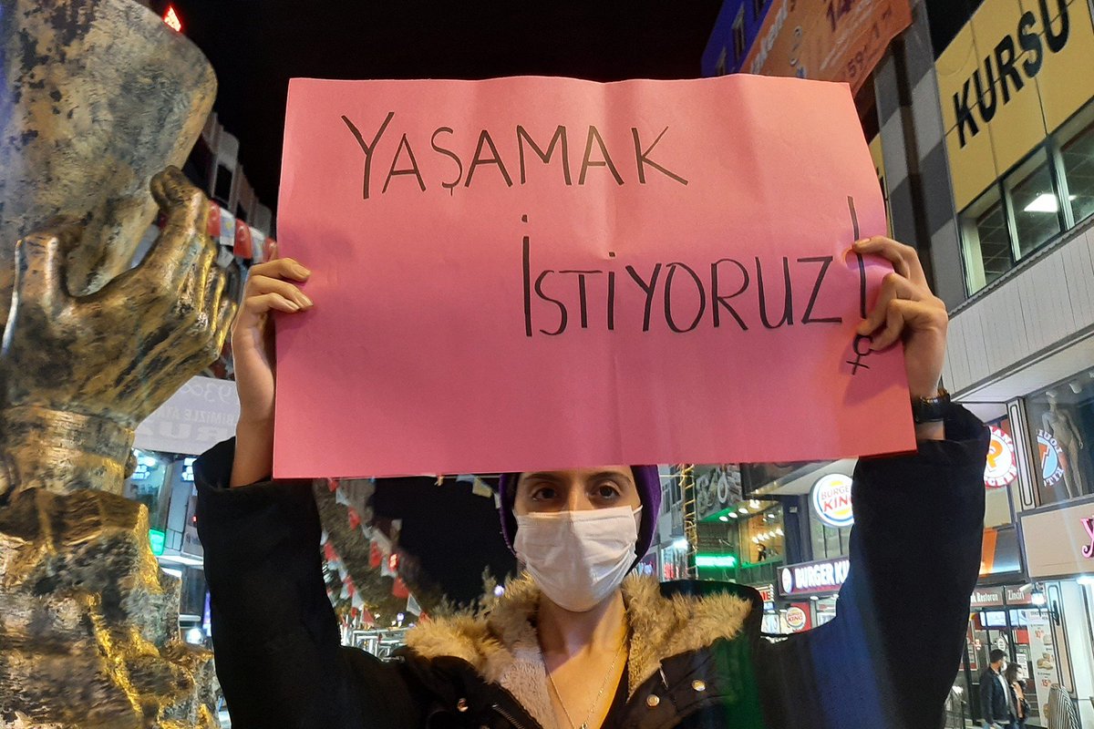ilketvcomtr's tweet photo. TKDF: Mayıs ayında 31 kadın erkekler tarafından öldürüldü
https://t.co/KWN3Cewu94 https://t.co/zsoOP88gag