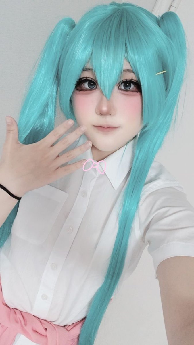 jeongji41873324's tweet photo. #雑魚 #初音ミク #cosplay 
.
.
.
.
.
.
.
.
" 허접 " https://t.co/JhK97Zlo1O