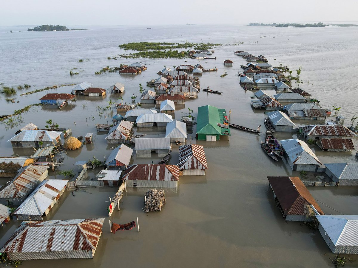 amdadphoto's tweet photo. World Environment Day 2026 

From floods and droughts to water scarcity and pollution, these photographs document the realities faced by vulnerable communities across Bangladesh.

Behind every environmental crisis is a human story of resilience, adaptation, and hope. https://t.co/tdiZ0fhMkX