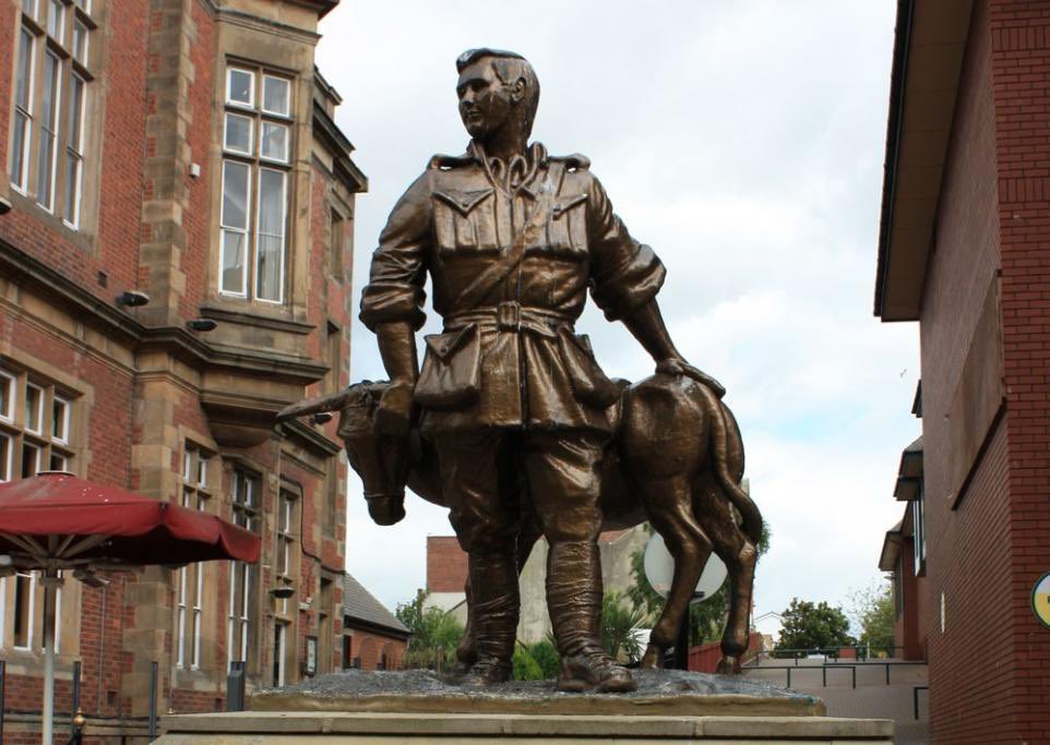 peteon_x's tweet photo. @TheRestHistory Delighted to hear the name of South Shields native John Simpson-Kirkpatrick in this episode. His statue is still as splendid as ever in my hometown https://t.co/MAJxk3uVwT