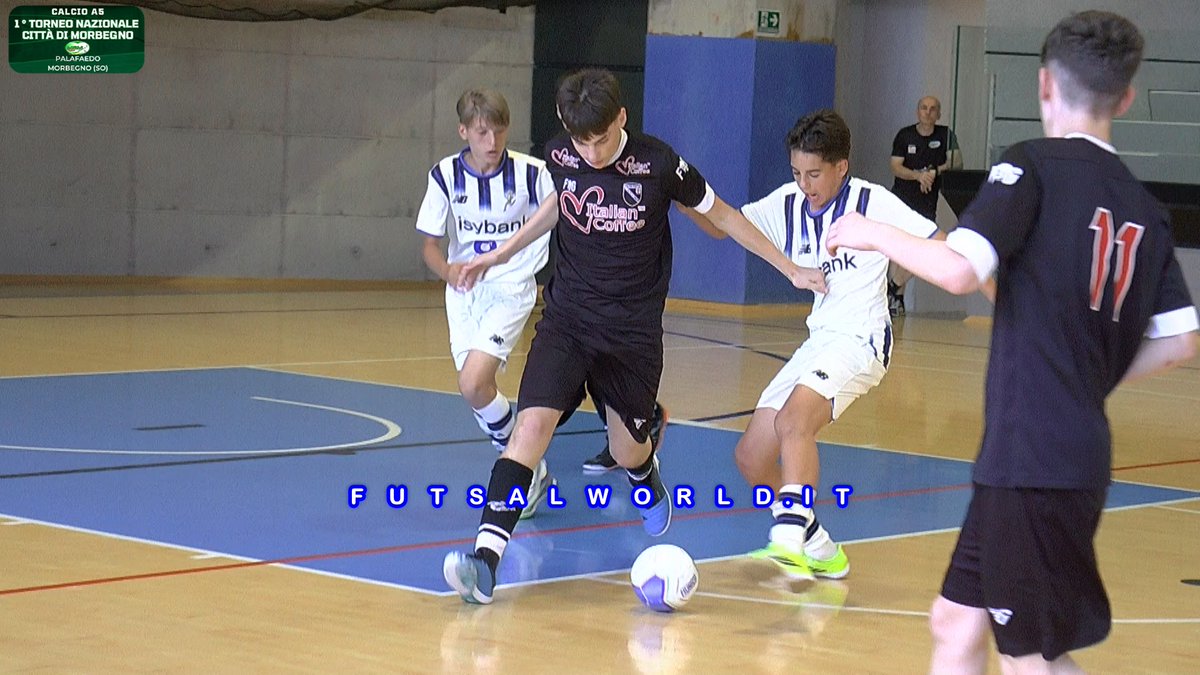 futsalworld's tweet photo. ⚽Torneo Nazionale Città di Morbegno⚽Atalanta - Petrarca Padova (U15) ⚽
Su https://t.co/LV6tCsVJmD sono on line 250 foto . . . . in home page cliccare sul logo "Tornei vari Altre partite" poi andare alle date 30-31/5 e 1-2/6 ⚽ #futsalworld https://t.co/Ut4lC97UKU
