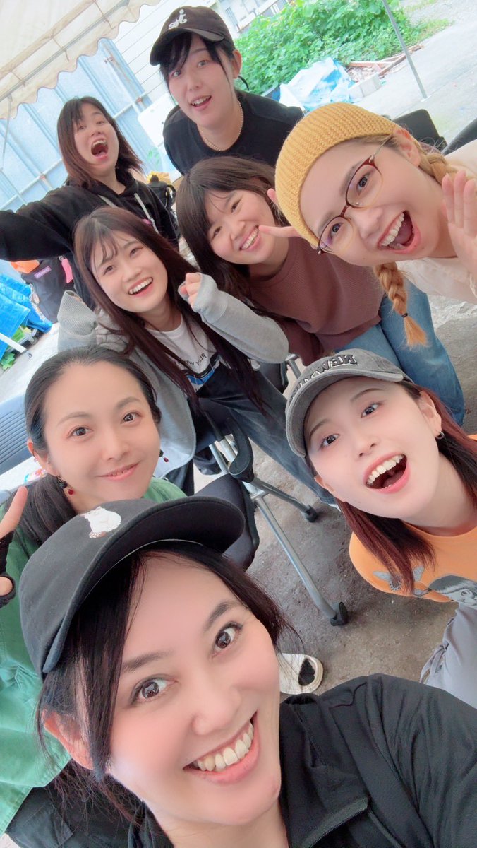 VIVIDCOLOR_a's tweet photo. #ビマジン2026 お稽古でした❣️

本日は少人数で、とあるシーンをじっくり稽古…なのですが

このシーン、なんと冒頭です😳

なのに最初からてんこ盛り！
「これもうクライマックスでは！？」
と思うくらいドラマティック

もしかして本番10分で終わるのでは…？（終わりません笑）

この後はどうなる⁉️ https://t.co/h9ABD0OXEv