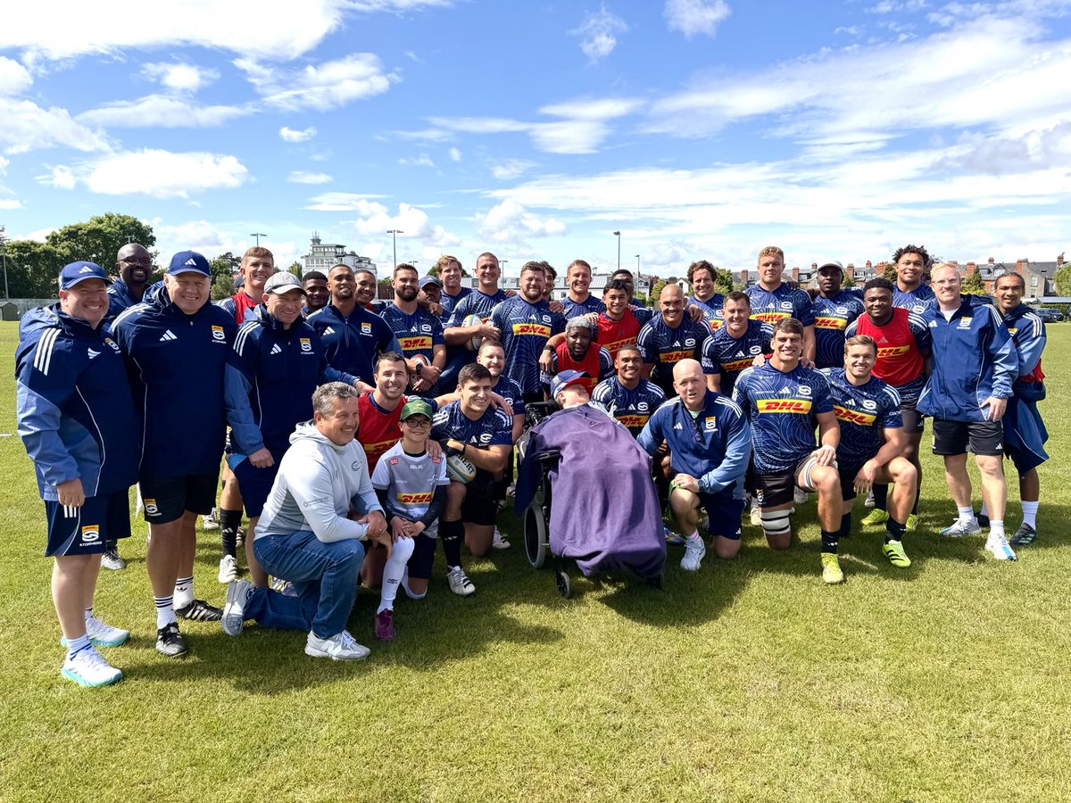 petersuntimes's tweet photo. Fair play to @THESTORMERS for making Matthew McGrath so welcome at their captain’s run this morning @URCOfficial https://t.co/oOuNTKzwXq