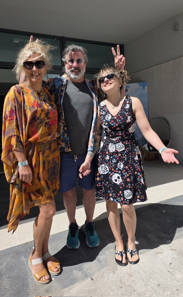 trevorjonesart's tweet photo. Gm! Don't miss our panel talk today at 3:30pm on the Kawaii Stage. 🚨 New location past the food trucks. 

Art Collaborations: Debilitating Compromise or Untapped Potential?

Joining me alongside the incredible @violetpalak and @tulipaniart to discuss creativity &amp; collaboration. https://t.co/mn5XWTtXsT