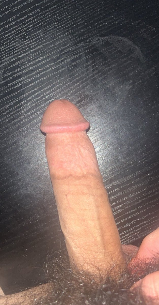 ferlioo's tweet photo. Late night Up👀 @socalcucklist3 @sneakylinksocal @SOCALLINKSLA #lameets #horny #latino #dick #nsfw #nsfwtwt https://t.co/FzxSRg5dQ5