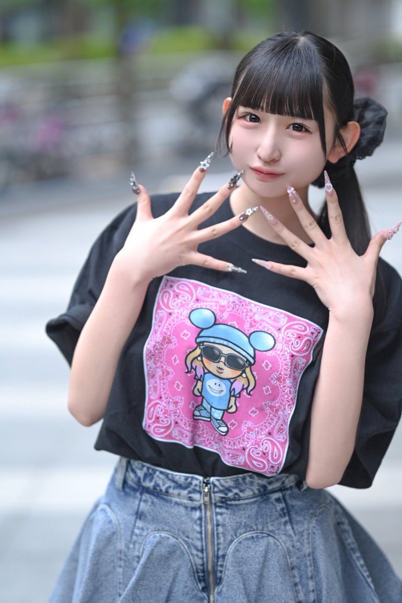 koikagi_kurumi's tweet photo. ”Pure Rogue”さんの新作モデルをさせていただきました🥀♡

シンプルで着やすいけど、ラインストーンもついてて超可愛いの！！みんなでお揃いしよ💭可愛いお洋服たくさんだから下のリンクチェックしてみてね⤵︎
🔗https://t.co/7IjrFtn5WY
🔗https://t.co/QviG8ic1tk https://t.co/Lybjtpoi0M