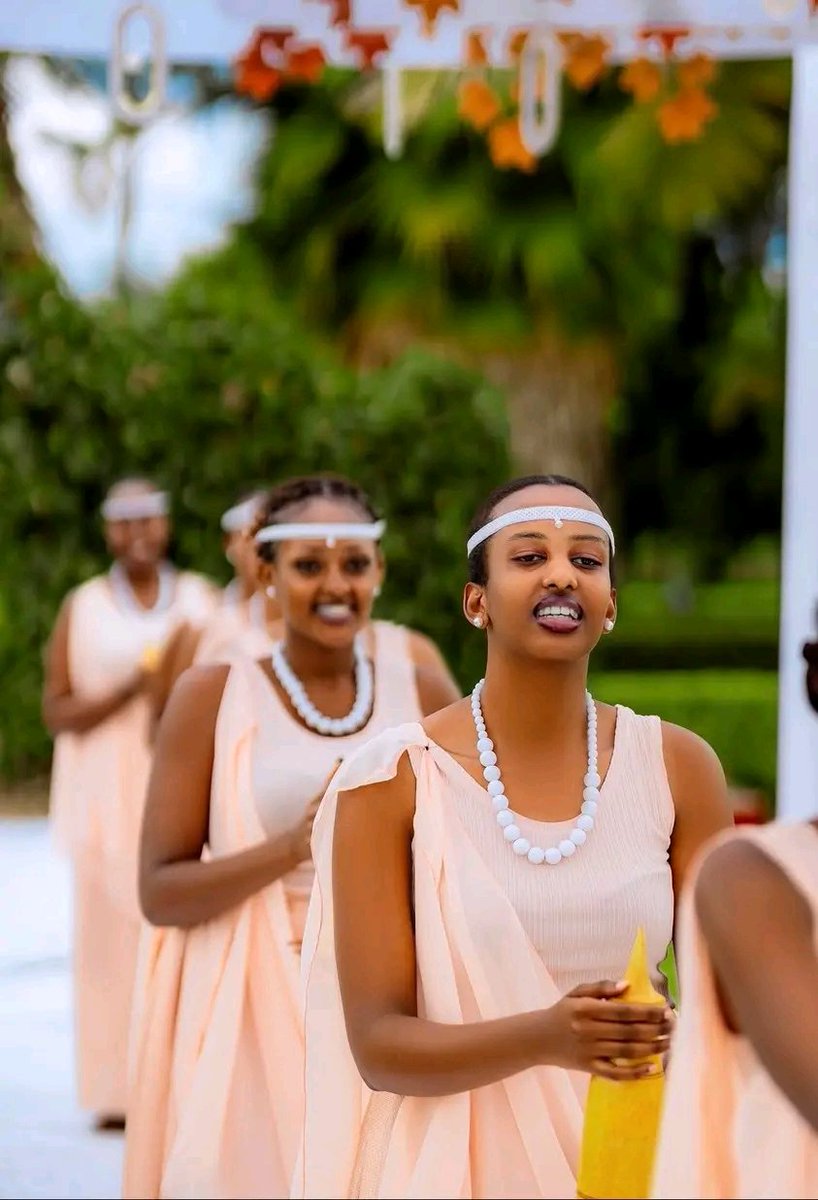 _Ozil__'s tweet photo. Simply Rwandaful ♥️🇷🇼 https://t.co/UJagxglakl