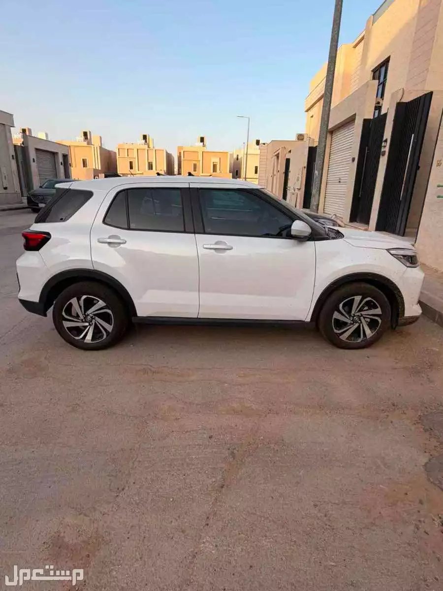 mstaml_com's tweet photo. تويوتا رايز Toyota RISE 2026 مستعملة للبيع في الخرج بسعر 50 ألف ريال سعودي
 للتواصل مع المعلن 👇 :
https://t.co/uXQTnLoYeG
#مستعمل_السعودية #سيارات_للبيع #سيارات_السعودية #سيارات_مستعملة #تويوتا_رايز #الخرج https://t.co/1VsM6nCkjc