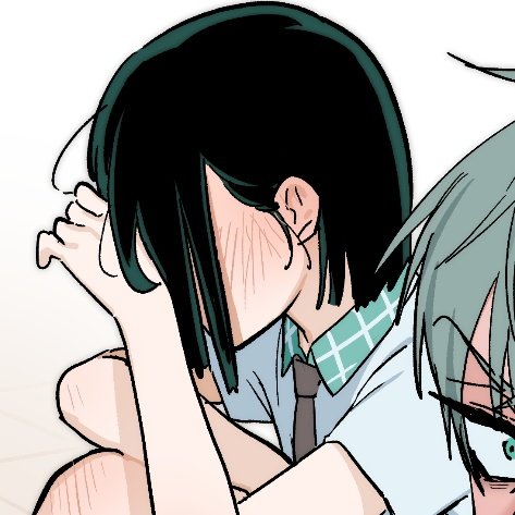 IVVANTILLYURI's tweet photo. can sua stop this is like really lesbian and I'm homophobic https://t.co/9WPOmTOH0f