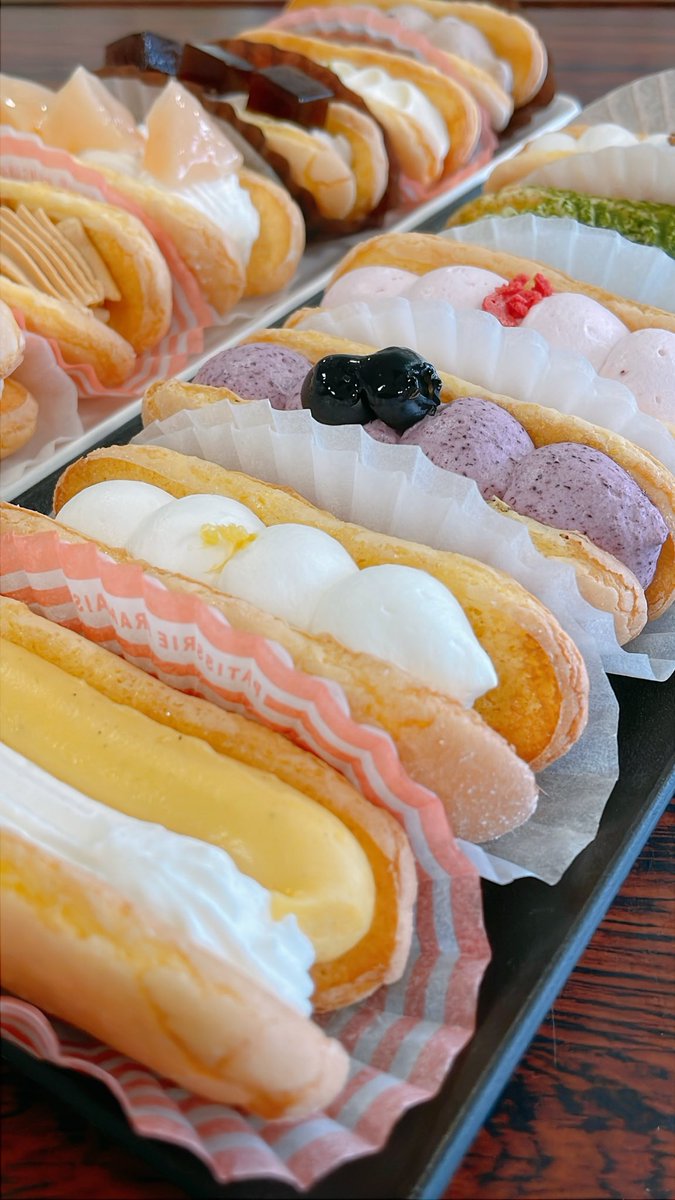 fukubishi's tweet photo. 6月6日からの本店限定
『生かげろう』はコチラ👇

Aセット
プレーン、も も、レアチーズ、
チョコクリーム、キャラメル、コーヒーゼリー

Bセット
ダブルクリーム、塩ミルク、レモン、
抹茶ティラミス、いちごクリーム、ブルーベリー

毎年人気の水饅頭も販売中❗️

#かげろうカフェ #本店限定スイーツ https://t.co/pf27PzMpu1
