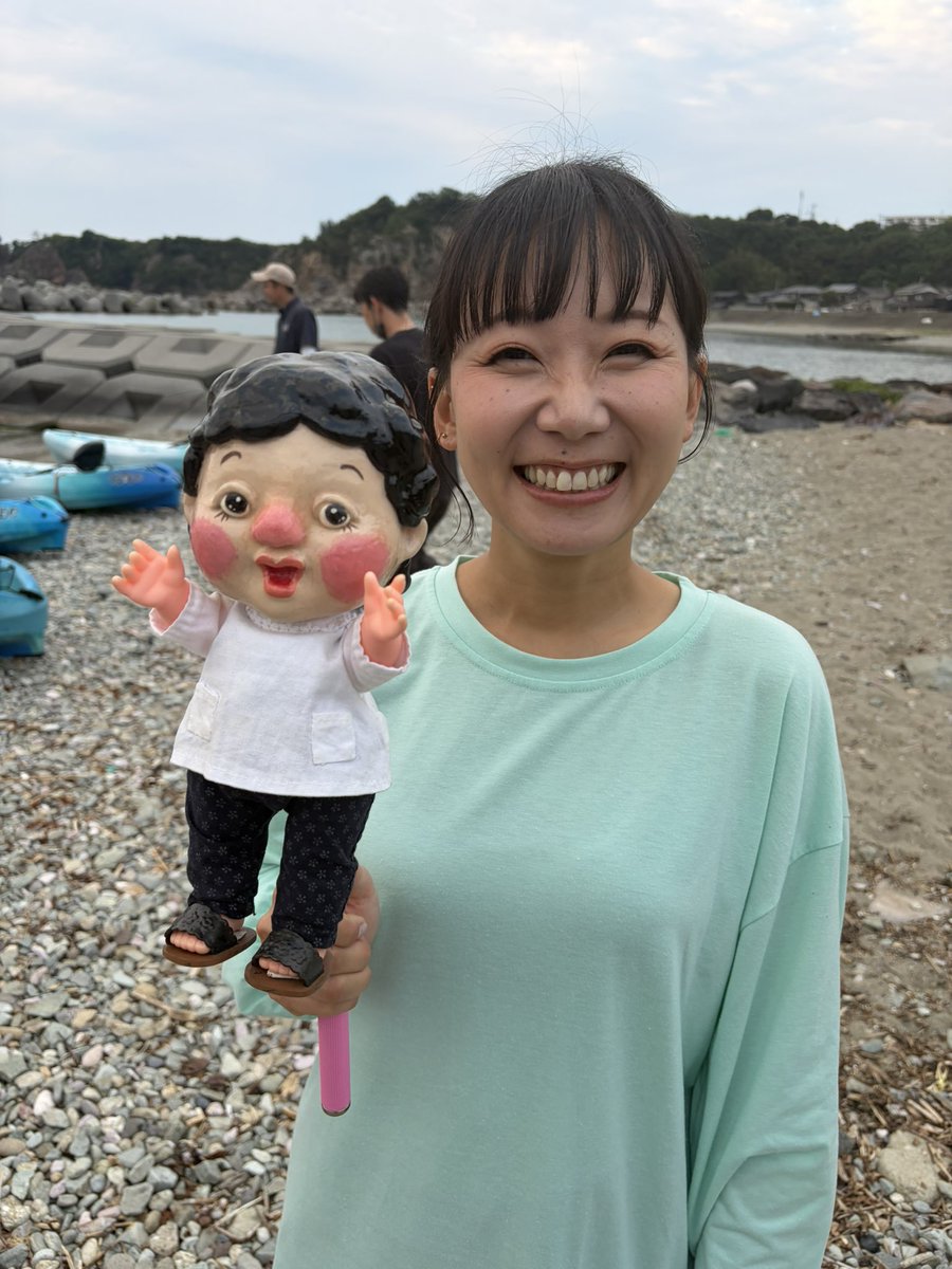 dimensiondiver's tweet photo. みんな満面のスマイル☺️
夜の佐渡の海、神秘的な世界です！ https://t.co/4UiGqH1dO4