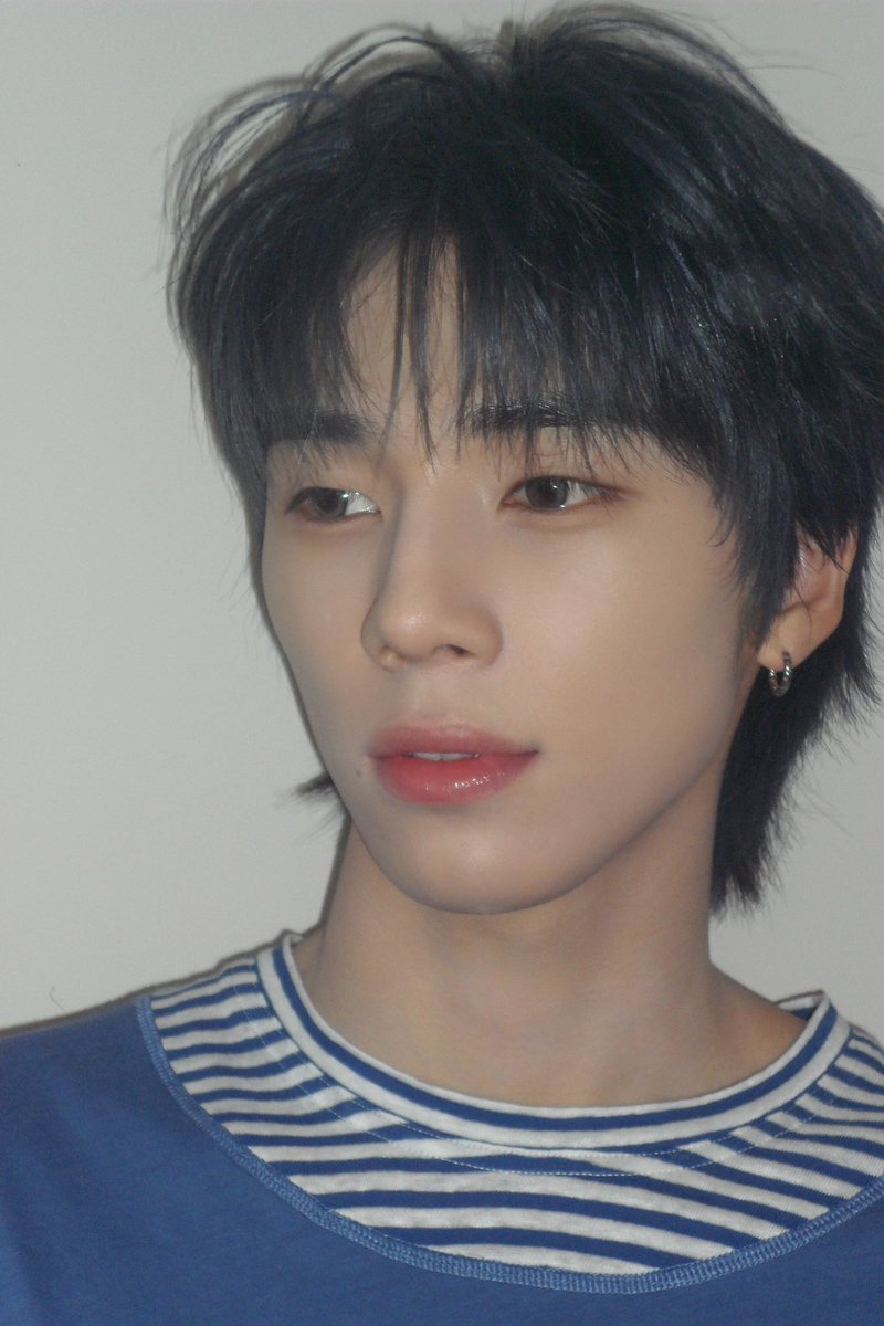 datz913's tweet photo. 260605 팬즈
[NEX2Y 2ND ONLY] 🎞️🤭

#소건 #SOGEON #넥스지 #NEXZ https://t.co/DU7mtB3hOP
