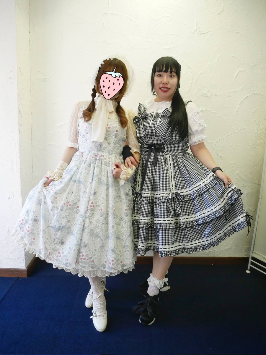 ai1_nonbiri's tweet photo. この日のことはまた後日、お出かけ記録として投稿しますが……

先日のイベントのコラボ撮影会でKurage*さん（@skyplanet730）に撮っていただいた際のおまけ（？）写真✨

ツーショット撮っていただけたの嬉しい❣️
２枚目は撮影中にmeroさんが撮ってくれました🥳

撮影データも楽しみにしています🥰 https://t.co/lQ2oqMAial
