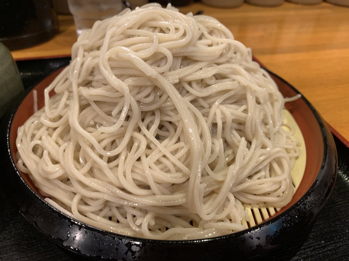 cheemo_jp's tweet photo. 今日のランチは大番さんで「もりそば中盛り」です🤤　これで中なのだ笑笑 https://t.co/4BStwpcAFa