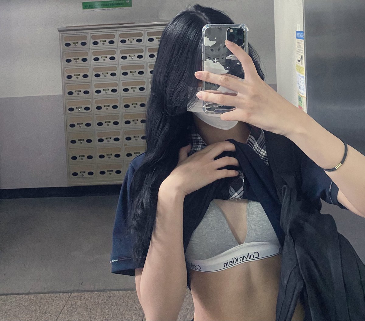 sexxes1004's tweet photo. 잘하는거 같아? 어땡? https://t.co/GgAb2u31M0