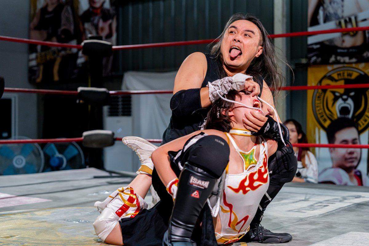 IWLKARAS's tweet photo. 我壞故我在 Malus, ergo sum.
📷:https://t.co/h1jPpBAqIp
#Moon_Circus
#The_Joker
#Karas
#鬼狼
#栄一 https://t.co/F3m82snB8Y