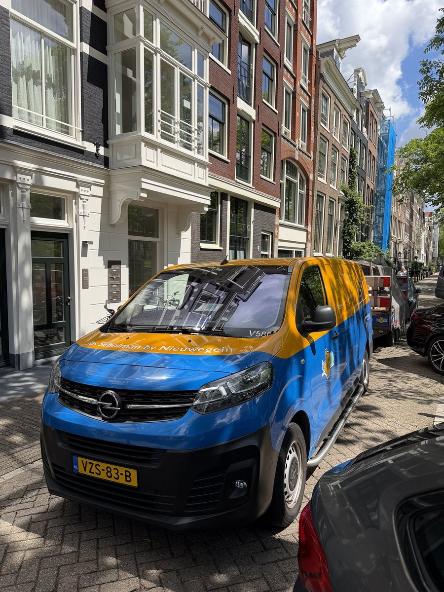 electricfelix's tweet photo. Honderveertigduizendeuro (€140000)
#foolcell https://t.co/zFVy95gNUC