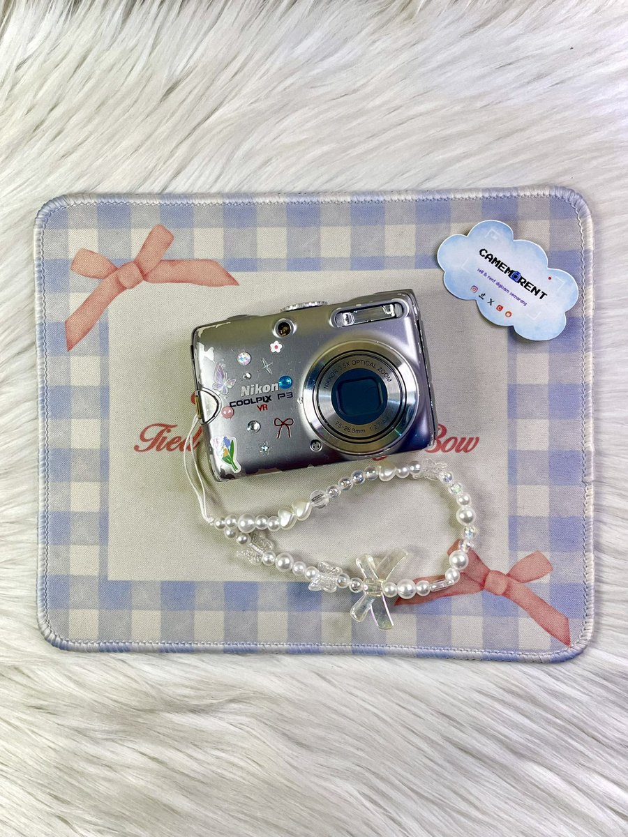 camemorent's tweet photo. wts digicam
NIKON COOLPIX P3 VR
rare, joy red velvet digicam💓

🫧body 7/10
🫧lensa sedikit dreamy cantik
🫧zoom in/out works
🫧all buttons works
🫧flash works
🫧lcd clear, no aging

NO MINUS

💸sale 1.4 only!!
📦fullset
🛸direct tf/shopee+adm
wtb https://t.co/IoC29PeYoK
