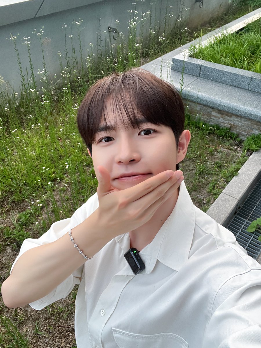 김재환 KIM JAE HWAN tweet media