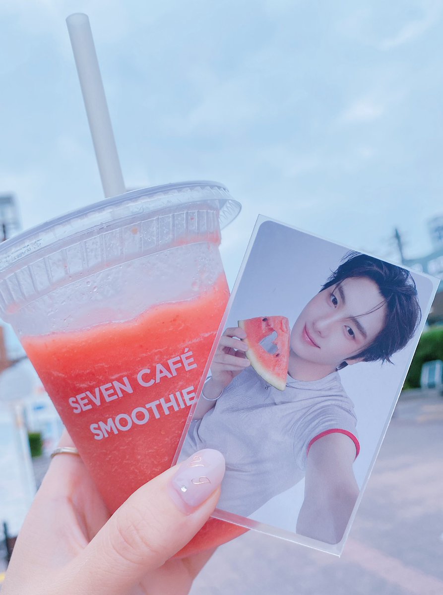hani_chun's tweet photo. 2回目VR🫶
安定の自引きできませんでした…😢
地元帰ってきてからセブンのスイカ🍉スムージー飲んだけど…
スイカラバー🍉💕としてはスイカ以外に色々入ってるからあれはスイカスムージーではなかった🙅‍♀️（笑） https://t.co/xgLrlqYbLD