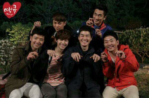 le2jh_vicky's tweet photo. 유지태 x 이준호

상당히 #땡큐 한 사이

#이준호 #LEEJUNHO #유지태 https://t.co/3eZlRp2Jfq