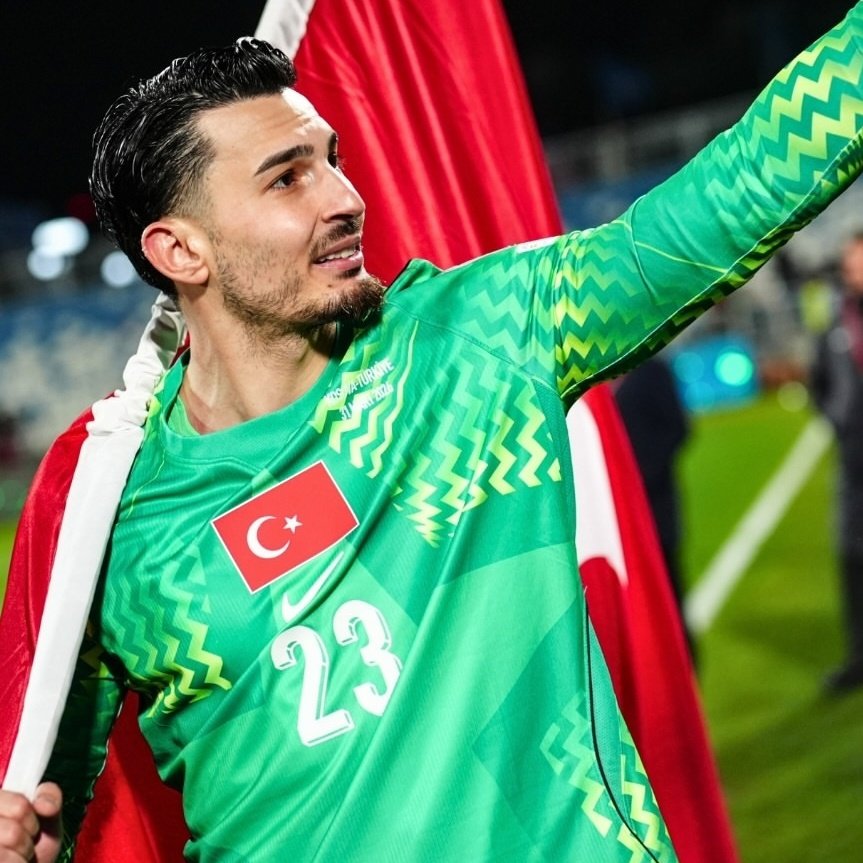 forzacimbom's tweet photo. Fatih Terim: "Türkiye’nin kadrosunda Avrupa’nın en iyi kalecileri arasında gördüğüm bir isim var. Uğurcan Çakır, üst düzey kalitesiyle takımına güven veren, elit seviyede bir file bekçisi." (Tutto Mercato) https://t.co/I0j9z4jXw4