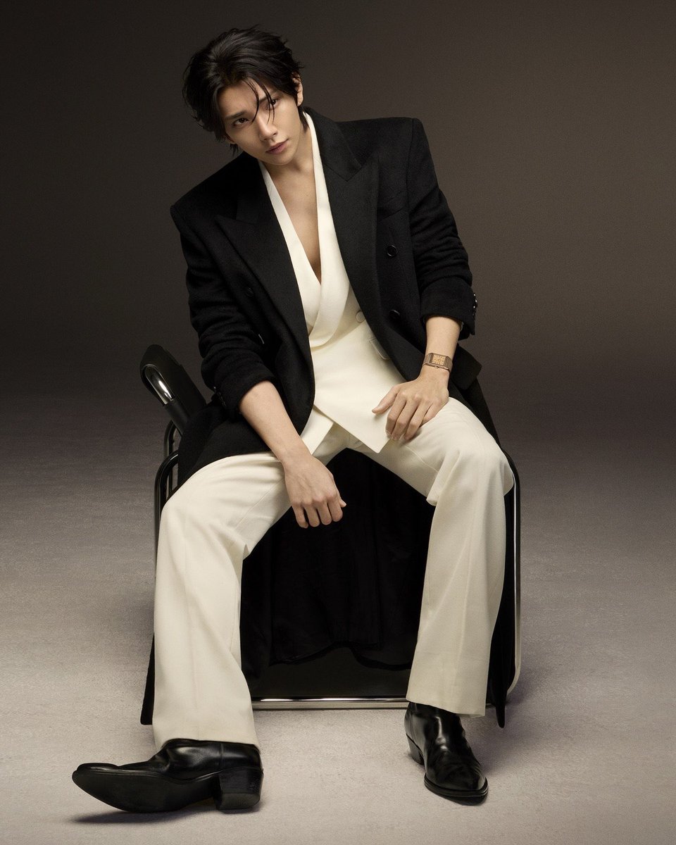 hjszones's tweet photo. don’t forget to check out the posts and news of JOSHUA as he joins JAEGER-LECOULTRE as the new Friend of the House #조슈아 

jlc ig posts:
🔗 https://t.co/mEkBwtf4DC
🔗 https://t.co/ANUdtrAmc4
🔗 https://t.co/CimAVjolro
🔗 https://t.co/AwbrYMCply

article and interview:
🔗 https://t.co/mzimVgcUih
🔗 https://t.co/HfnEWk05Nn
🔗 https://t.co/1uXXSQ2IU9

#JOSHUA_JaegerLeCoultre
#JaegerLeCoultre