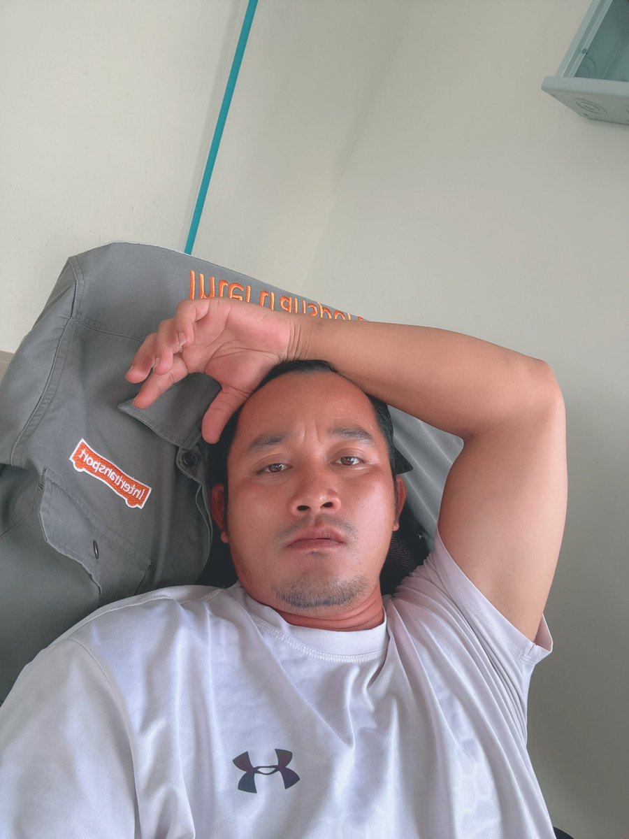 พี่จอห์น tweet media