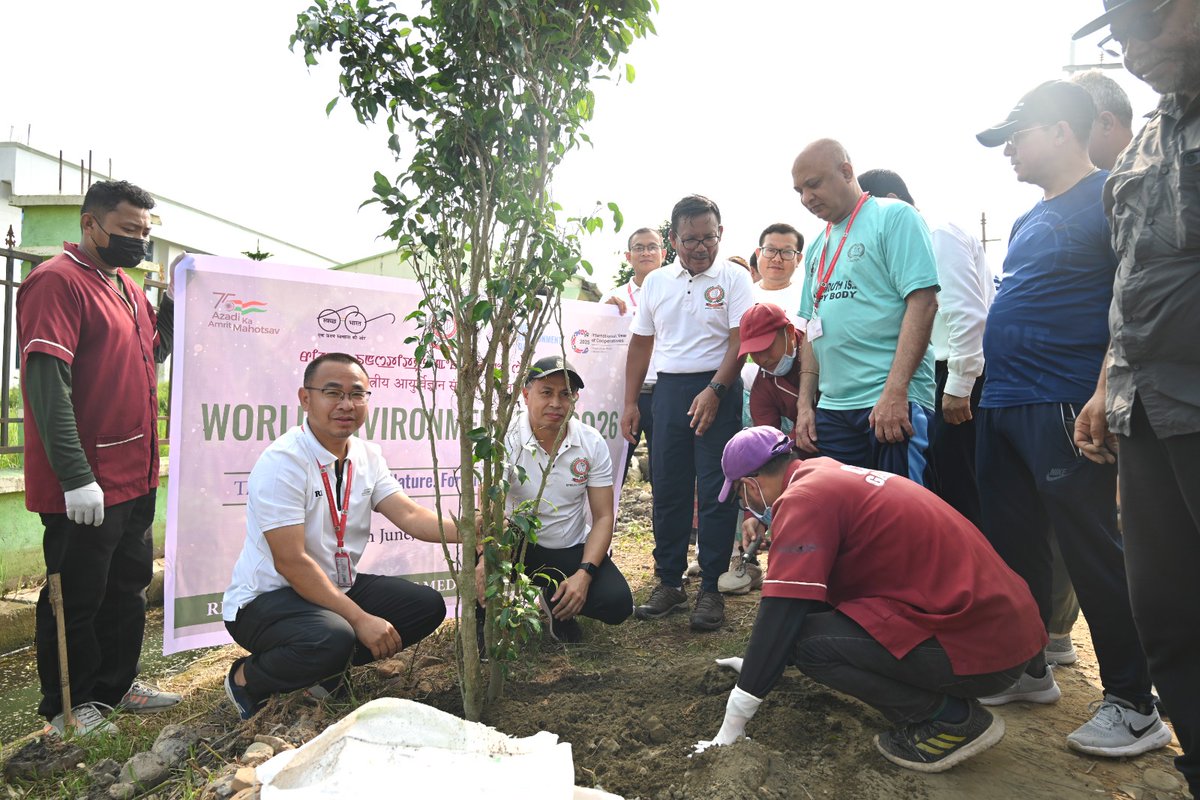 RIMSIMPHAL1's tweet photo. RIMS, Imphal, observed World Environment Day today at the Dental College (Second Campus) under the global theme, “Inspired by Nature: For Climate, For Our Future.@MoHFW_INDIA https://t.co/hGQYWdgVmL