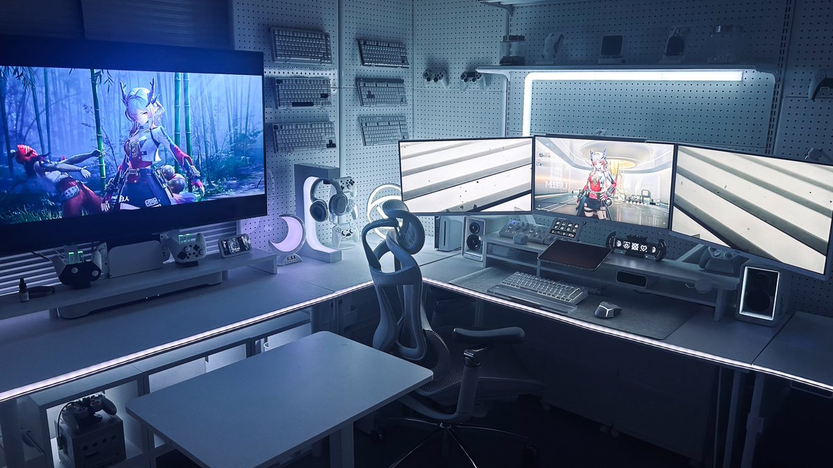 mashu0610's tweet photo. ミ•フゲット✨
#desksetup
#エンドフィールド
#アークナイツエンドフィールド https://t.co/0lxphtY0DU