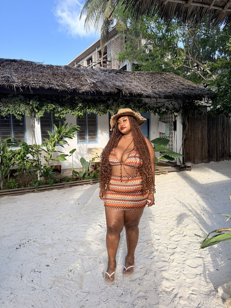 adaezennaji_'s tweet photo. And did! 
A hot twenty-fine girlie🥰🏖️🫶 https://t.co/HEs265za7K